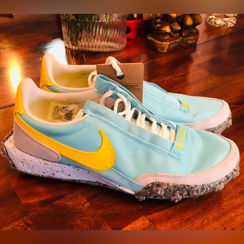 NWT Nike Waffle Racer Crater authentic Bleached Aqua CT1983-499 Women Shoes 9.5